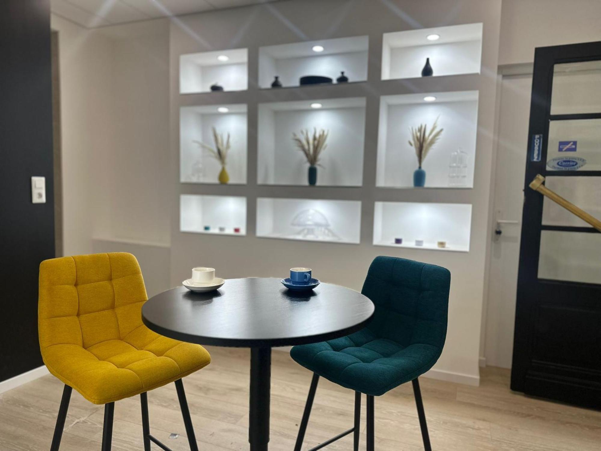 Maison Des Ambans Chambres D'Hotes Hypercentre 200M De La Gare Et Petit Dejeuner Inclus أجان المظهر الخارجي الصورة